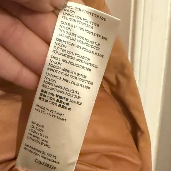 FREE PEOPLE WE THE FREE Women's Tan Doe Duvet Bomber Puffer Jacket Size XS - Picture 4 of 7